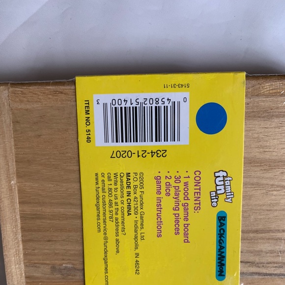 Fundex Games Small Wooden Backgammon Set Travel Size Game - NEW- - Picture 5 of 5